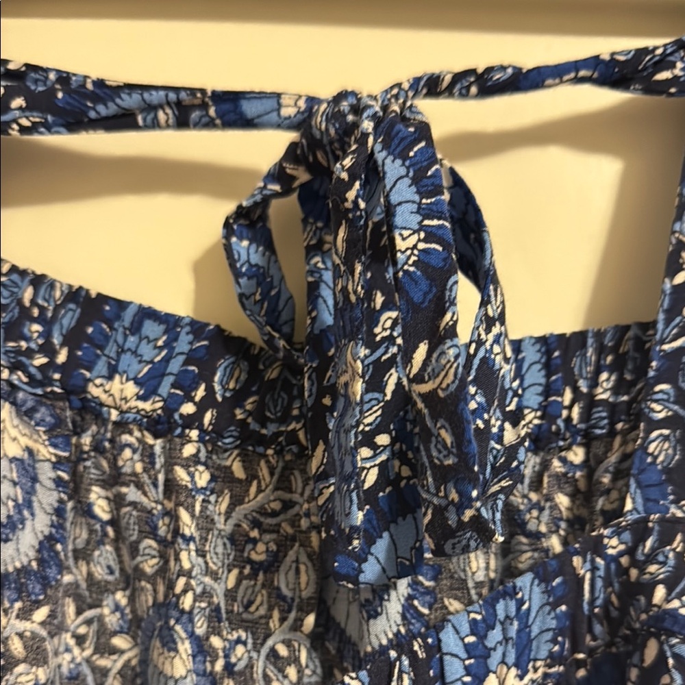 Old Navy Blue Patterned Maxi Dress - Picture 7 of 8